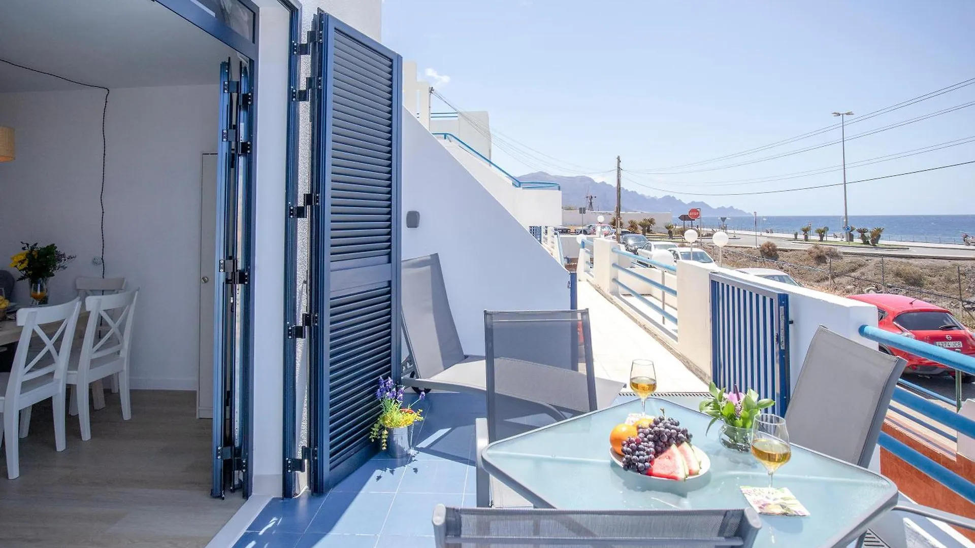 Casa Hortencia - Beautiful Seaside Apartment - Puerto De Las Nieves contacts